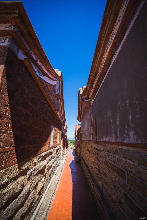 Beishan Old Western Style Hostel Jinning エクステリア 写真