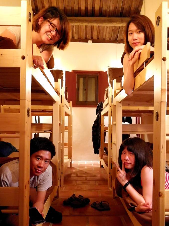 Beishan Old Western Style Hostel Jinning エクステリア 写真